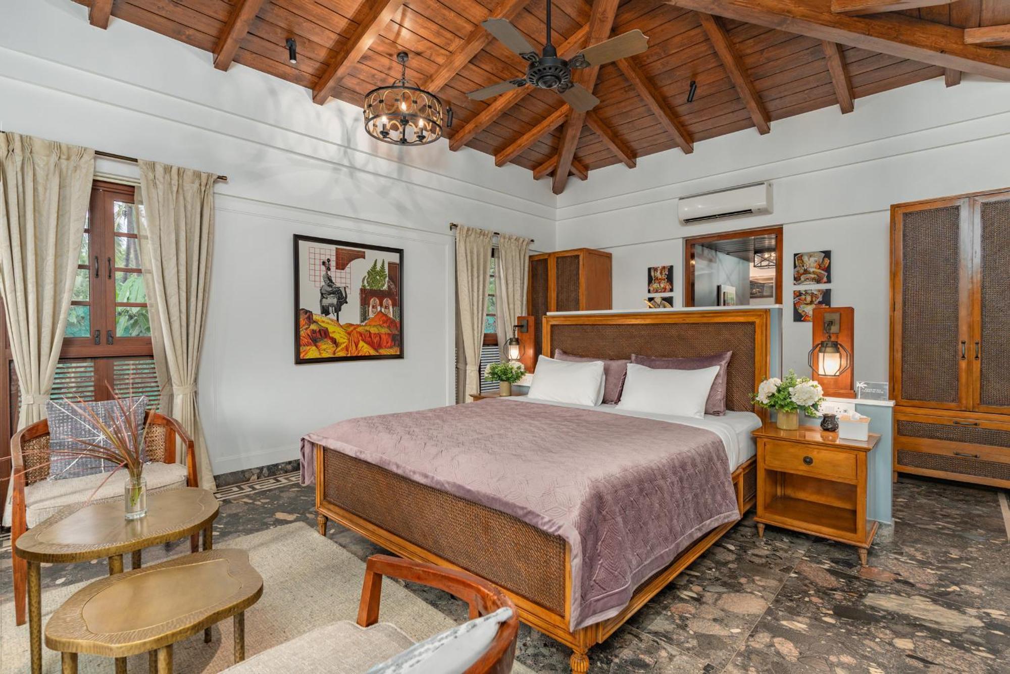 Azara Beach House - 5 Bhk Designer Villa, Candolim Beach Экстерьер фото